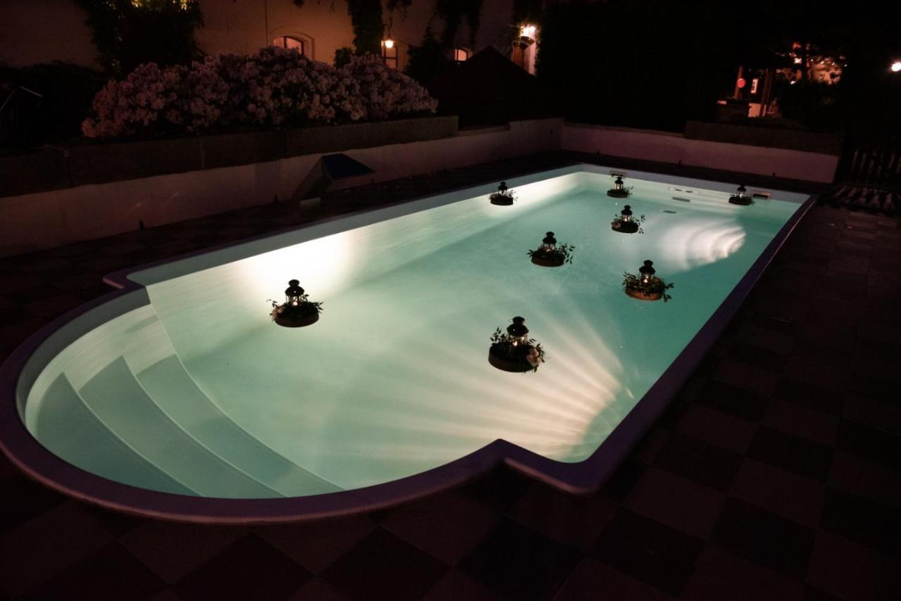 Hotel Stamberk Naceradec エクステリア 写真
